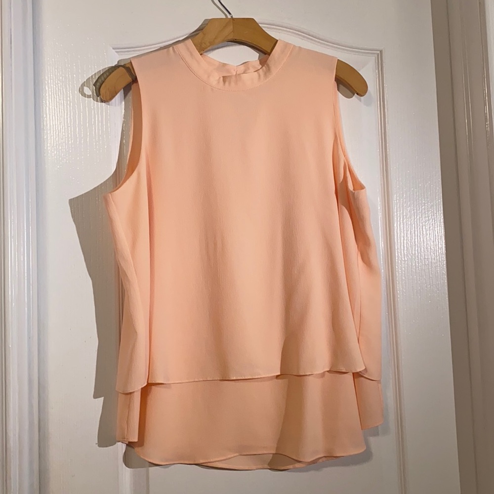 Lex & Madison Peach Top Size Large